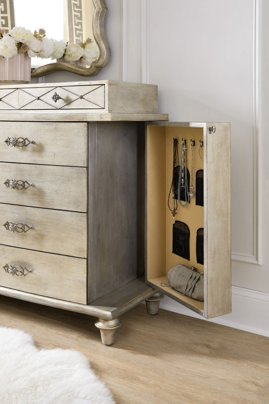 Sanctuary 2 - Diamont Dresser