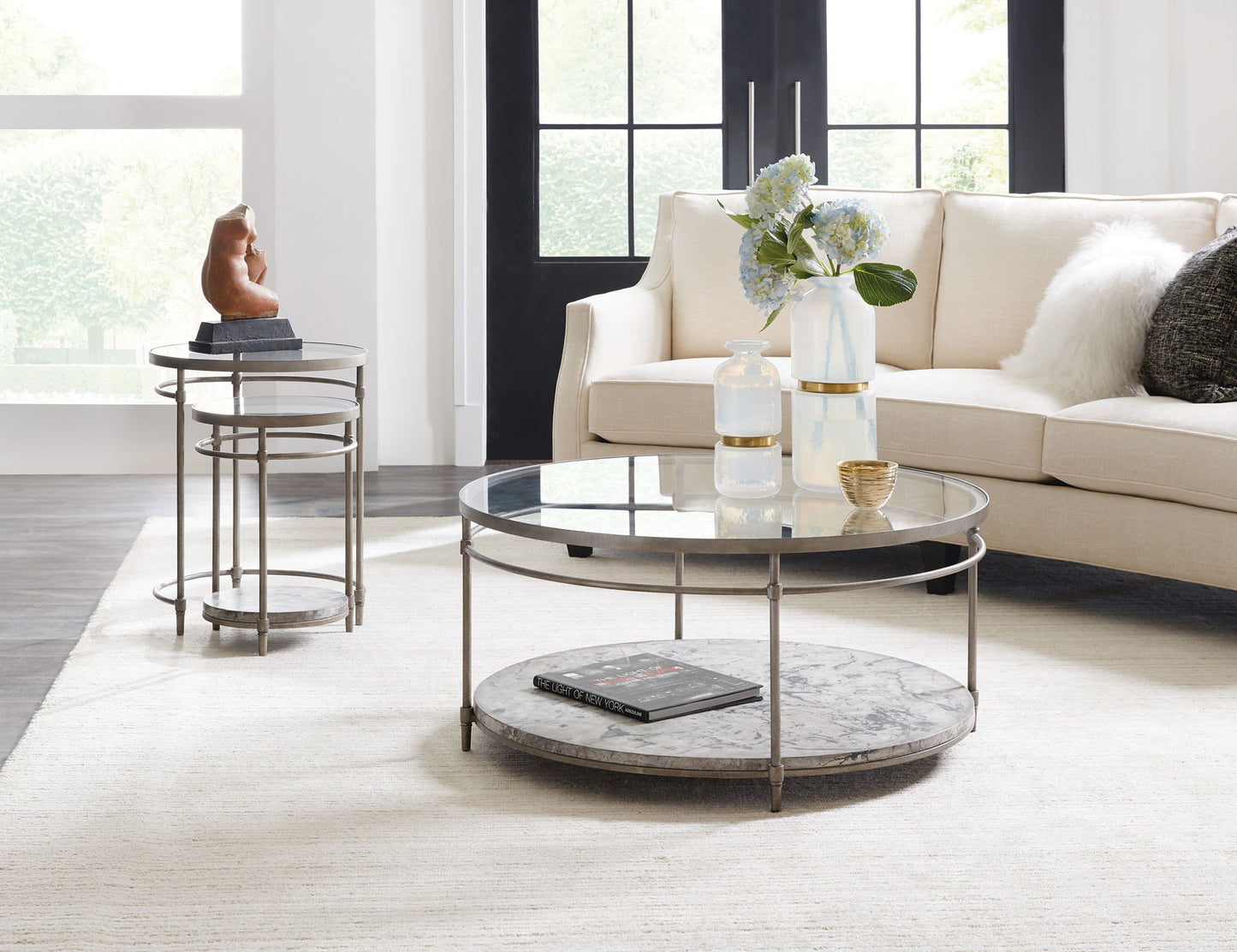 Commerce And Market - Nesting Table