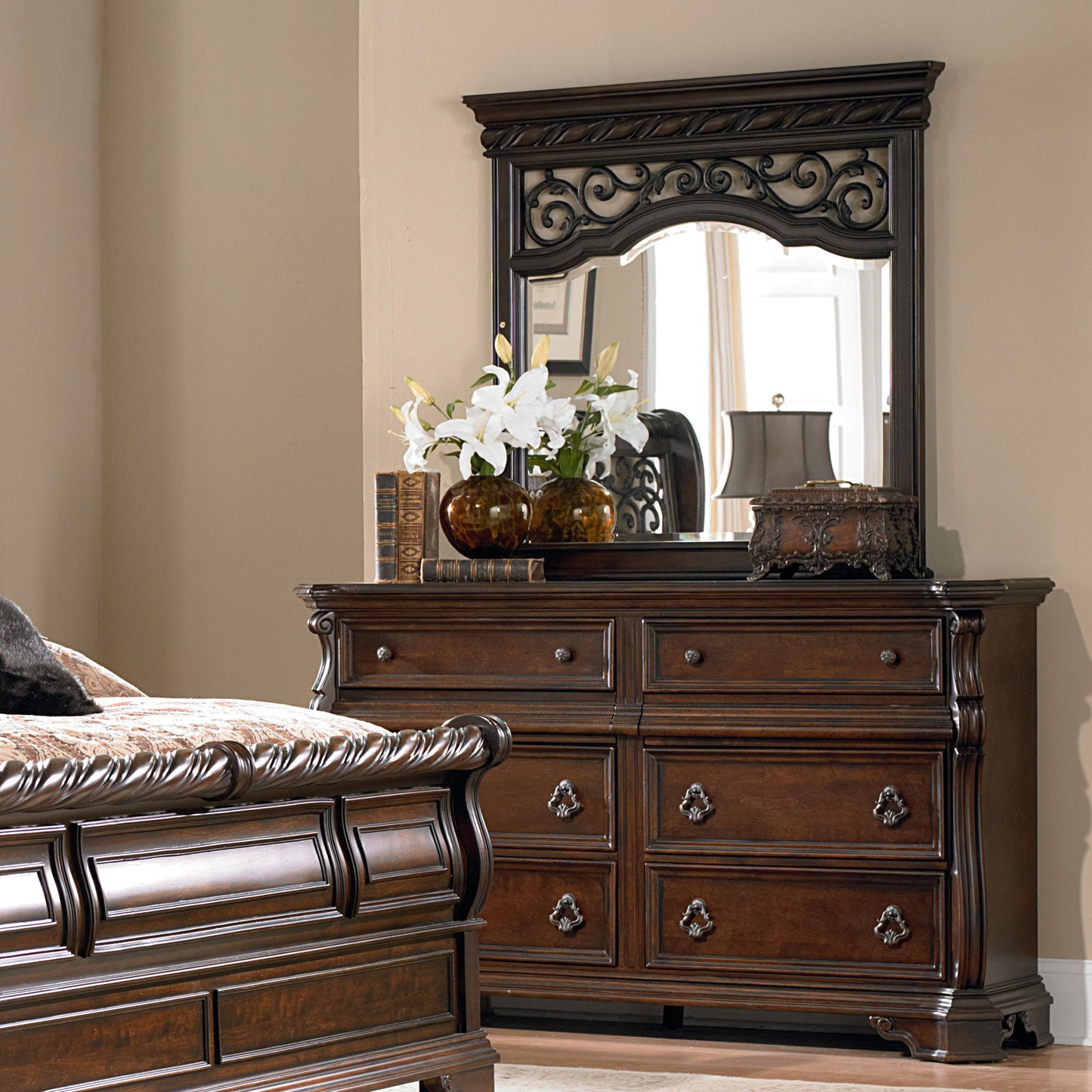 Arbor Place - Bedroom Set