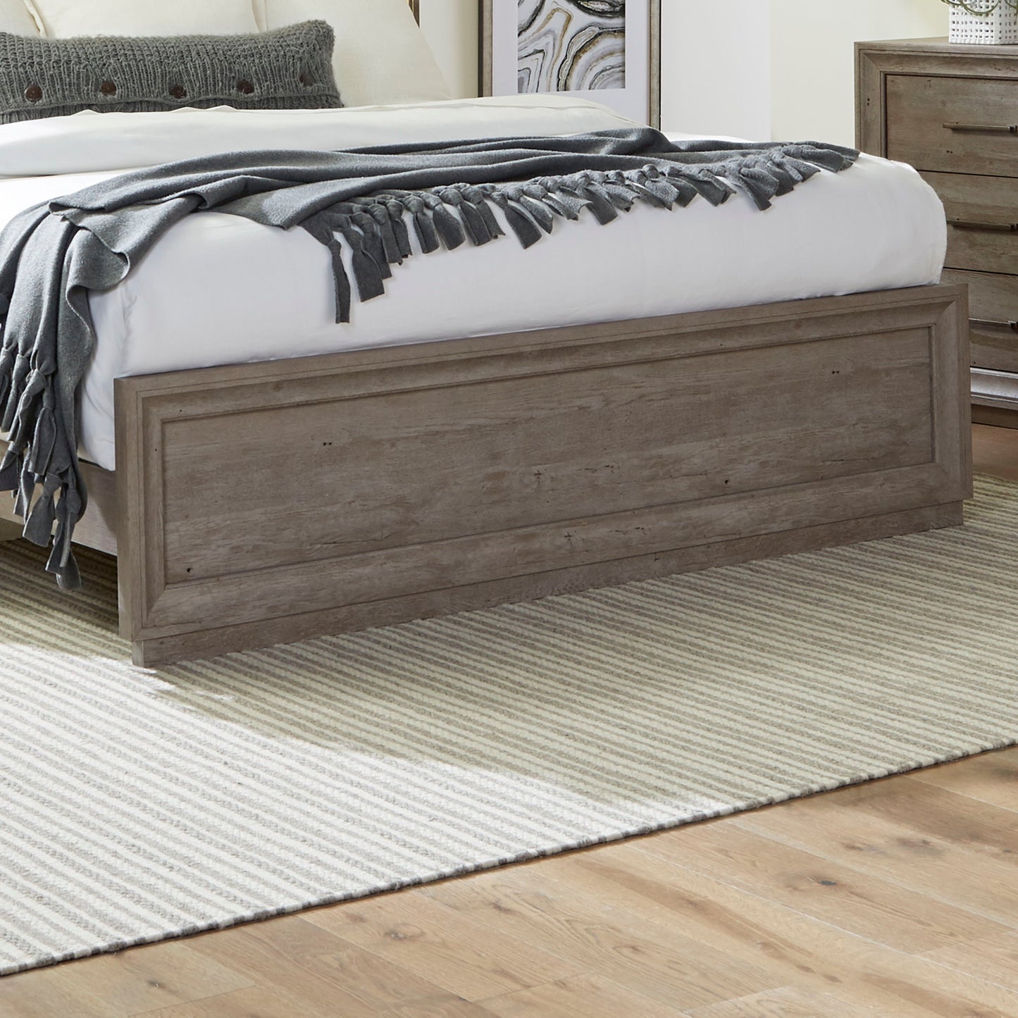 Horizons - Queen Panel Footboard - Gray