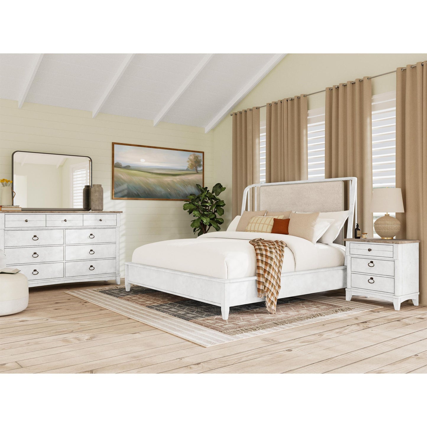 Maddox - Upholstered Spindle Bed