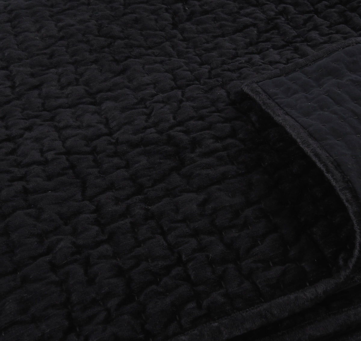 Bari - Velvet Quilt