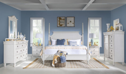 Vintage Market - Scalloped Mirror
