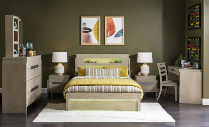 District - Panel Headboard Full - Weathered Oak