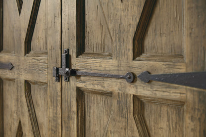 La Grange - Mt. Maria Wardrobe