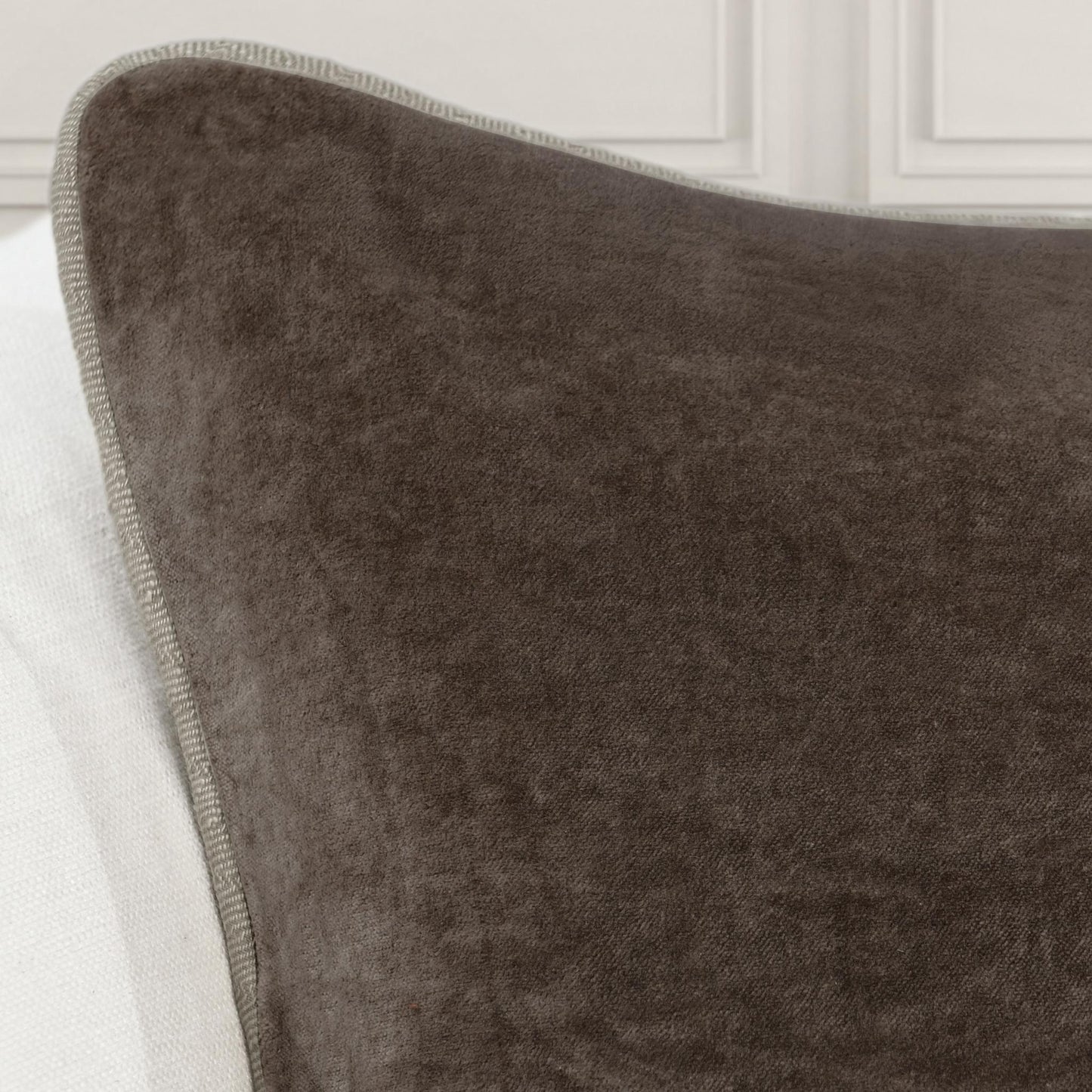 Heirloom Velvet - SLD Pillow