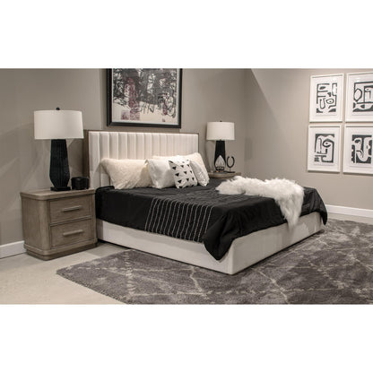 Pasadena - Upholstered Bed