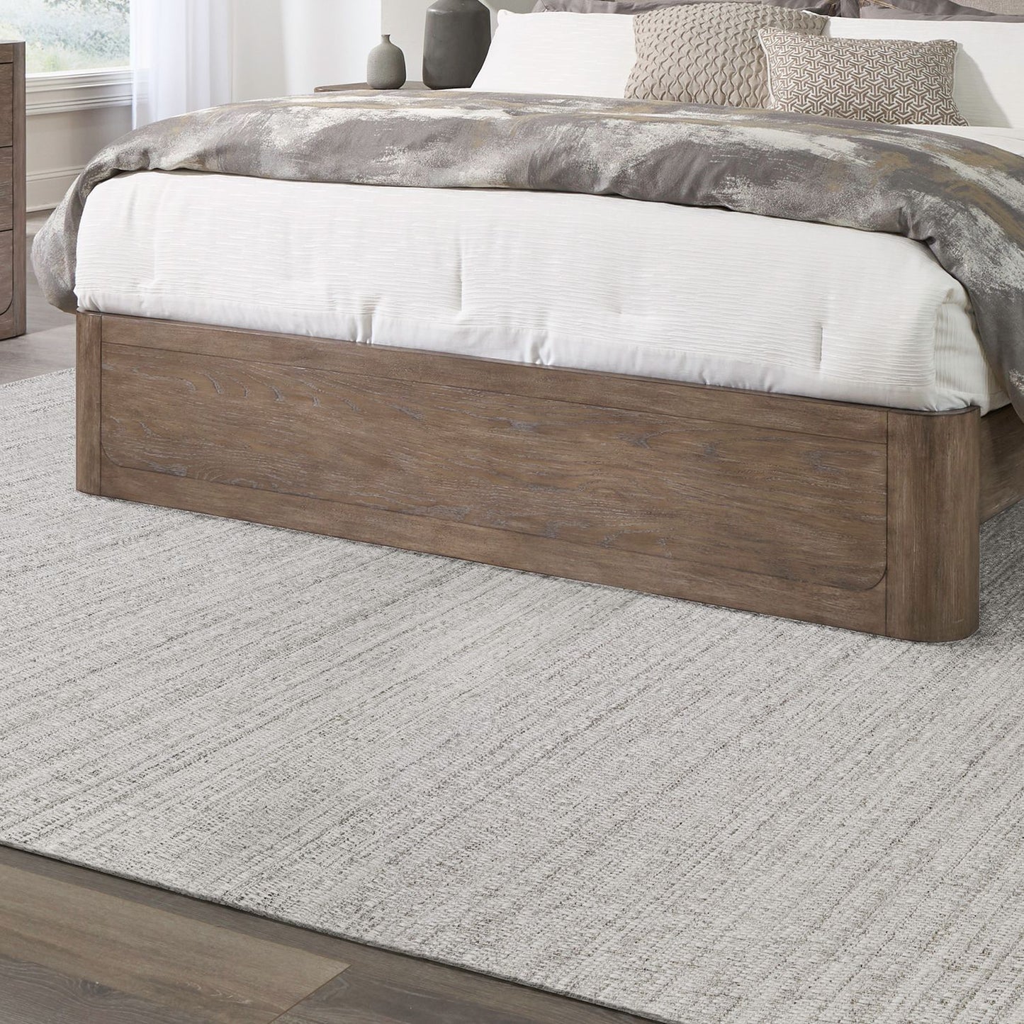 South Bend - Queen Shelter Footboard - Brown