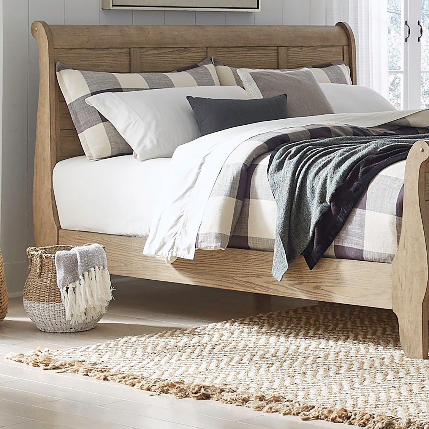 Grandpas Cabin - California King Sleigh Rails - Brown