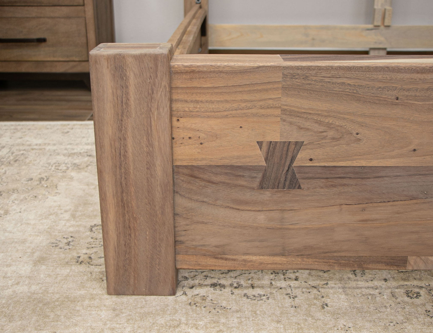 Natural Parota - Queen Platform - Brown Cappuccino