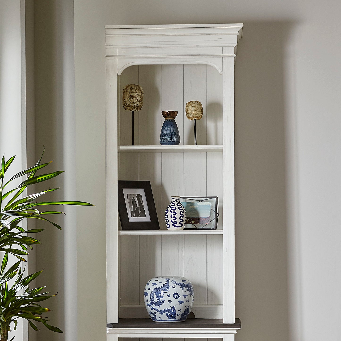 Allyson Park - Right Pier Top - White