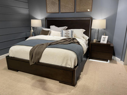 Architect - Panel Footboard Queen - Onyx