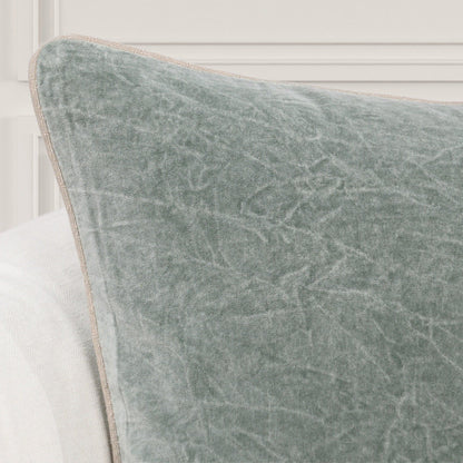 Heirloom Velvet - SLD Pillow