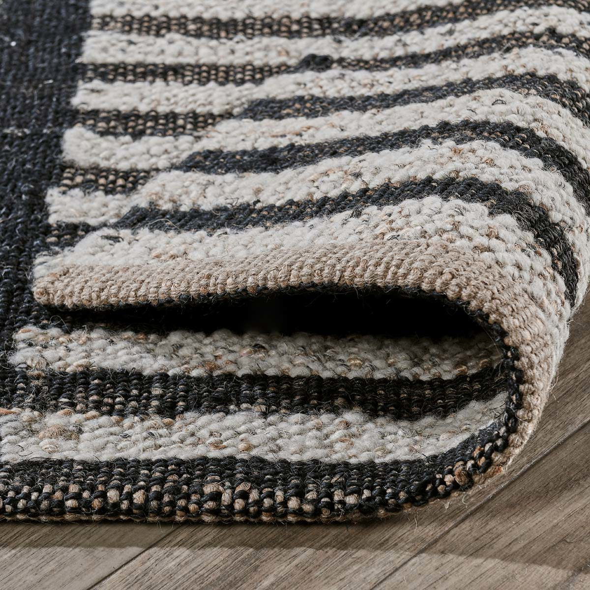 Kanso - Kofu Stripe Rug