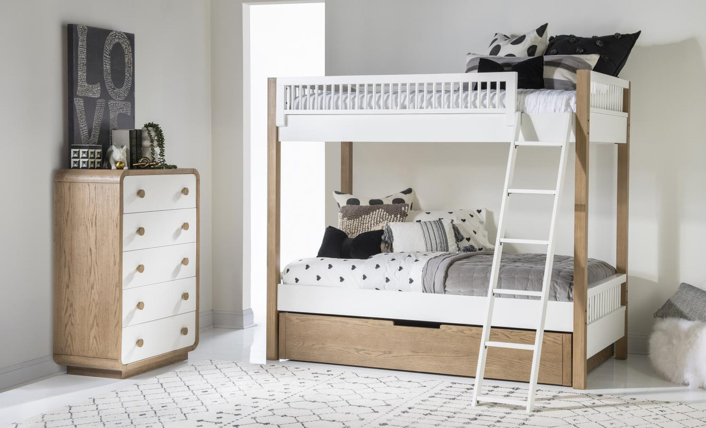 Margot - Trundle Unit - Desert Oak And Cloud White