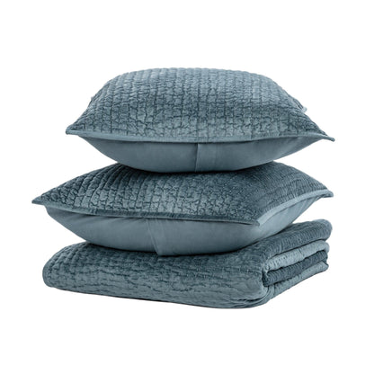 Bari - Velvet Quilt - Stone Blue