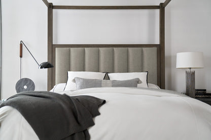 Miramar - Poster Bed