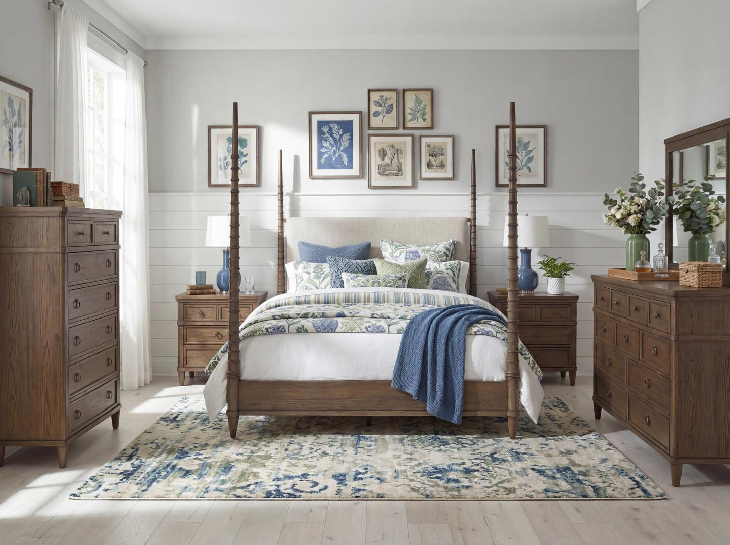 Seraphina - Queen / King Side Rails - Midnight Oak
