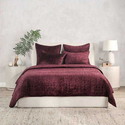 Bari - Velvet Quilt
